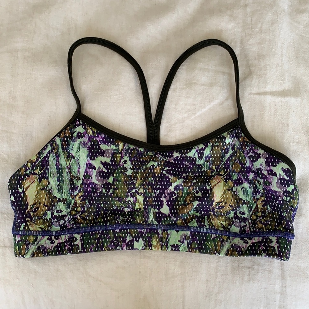 Lululemon Flow Y Bra - Size 10